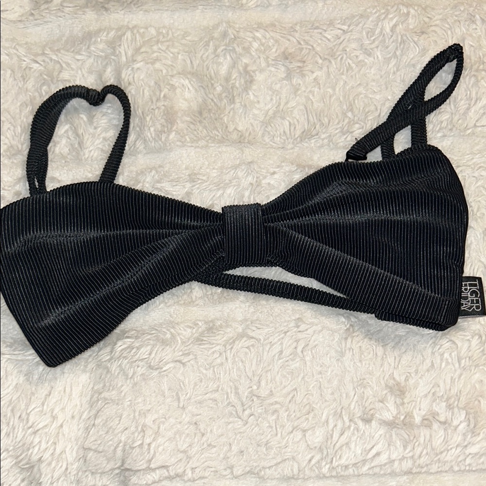 Tiger Friday AXS luminous bralette black